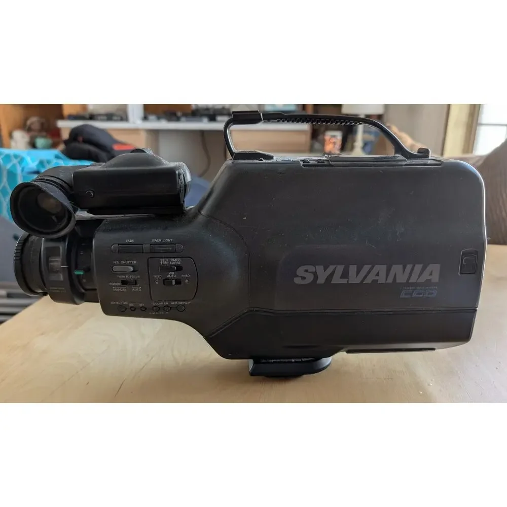 🌼Sylvania High Shutter Camcorder